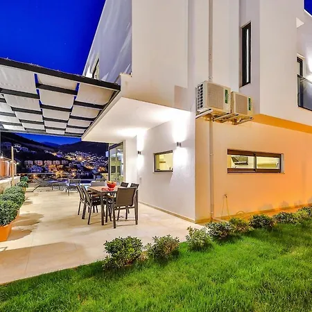 Umut - Kalkan Willa Kaş